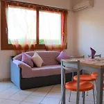 Bright Flat With Pools Апартаменты